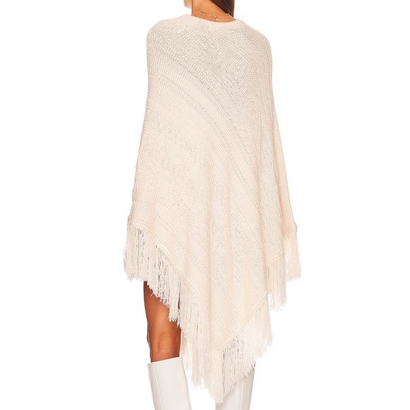 525 Poncho - Picture 3 of 4